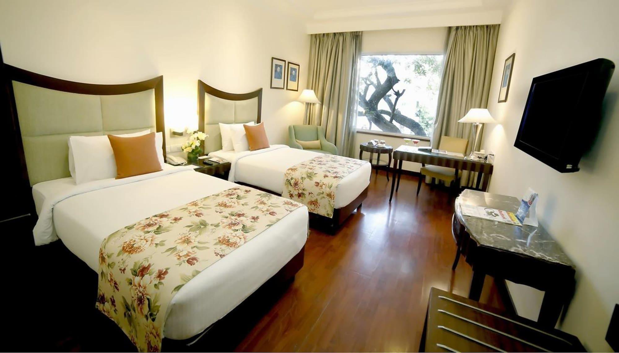 Muse Sarovar Portico Nehru Place Új-Delhi Kültér fotó