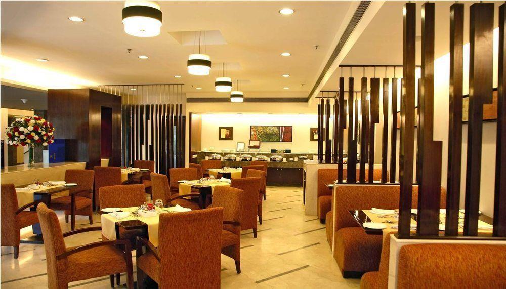 Muse Sarovar Portico Nehru Place Új-Delhi Kültér fotó